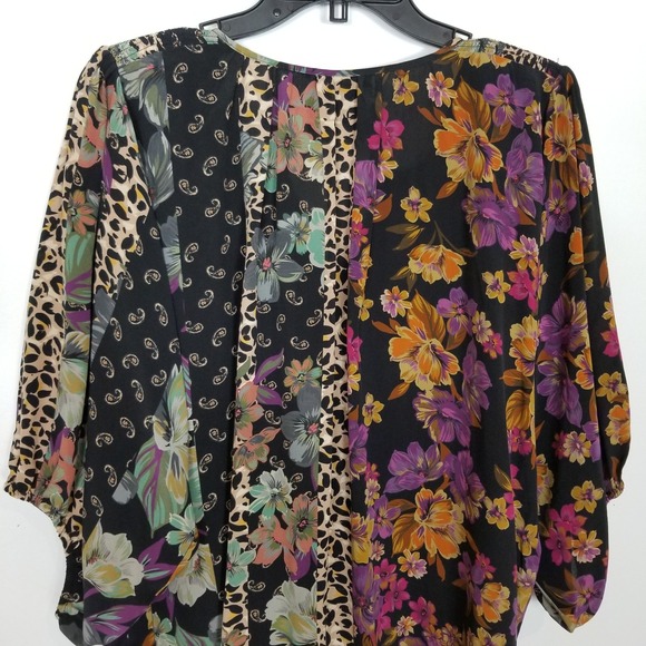 Johnny Was Womens Isolah Button Up Silk Blouse Sz XL Mixed Print Short Sleeve - Picture 5 of 8